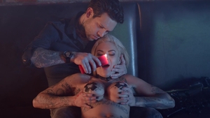 RealityKings Prime: Bonnie Rotten riding huge dildo