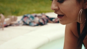 MariskaX: Creampie outdoors