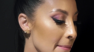 Legendary X: Melissa's Curves Mesmerize John