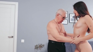 Old-n-Young.com: Butt fuck during interview