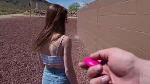 Tiny4K.com: Playing with Quinton James