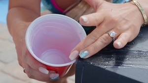 Brazzers: Pleasuring Poolside Peeping