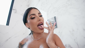 Brazzers: Keiran Plunges Egypt's Wetness