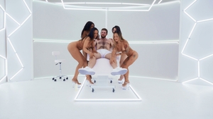 Brazzers: Girthmasterr's Alien Adventure